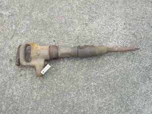 Stufhammer  FLOTTMANN  mit Spitzmeißel